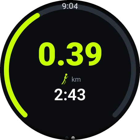 Wear OS koşu ekranı: 0,39 km ve 2:43, mesafe yayı.